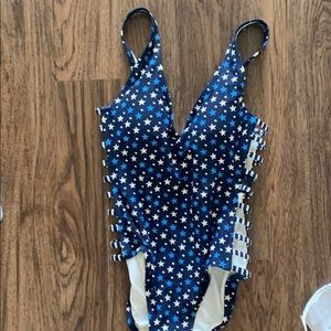 blue and white star one piece